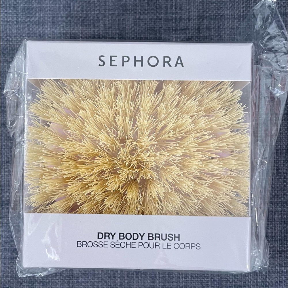 NWT SEPHORA Dry Body Brush Ergonomic with Exfoliating Plant-Based Sisal Fibers
